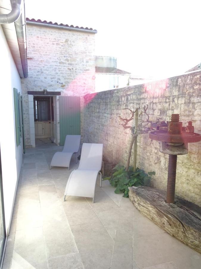 Maison Salicorne La Flotte Bagian luar foto